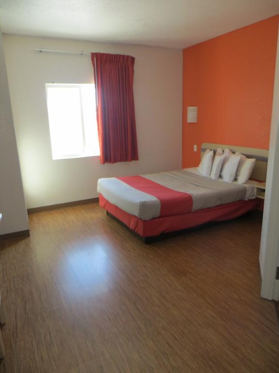 Motel 6-Minonk, Il Rom bilde